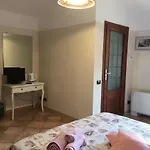 Sotto Le Mura Bed & Breakfast