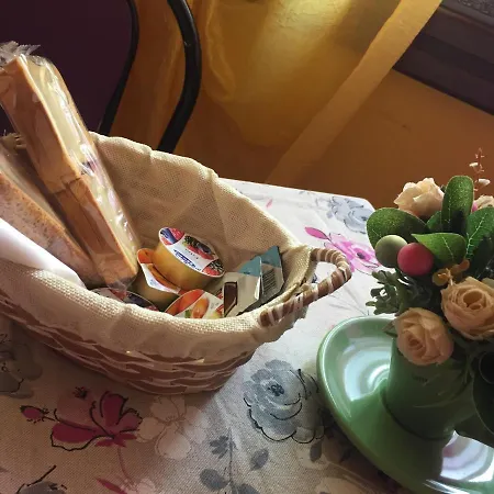 Sotto Le Mura Nocleg ze śniadaniem Pavone Canavese