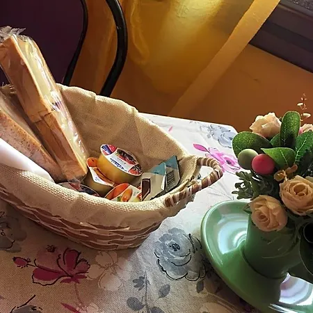 Bed & Breakfast Sotto Le Mura Pavone Canavese